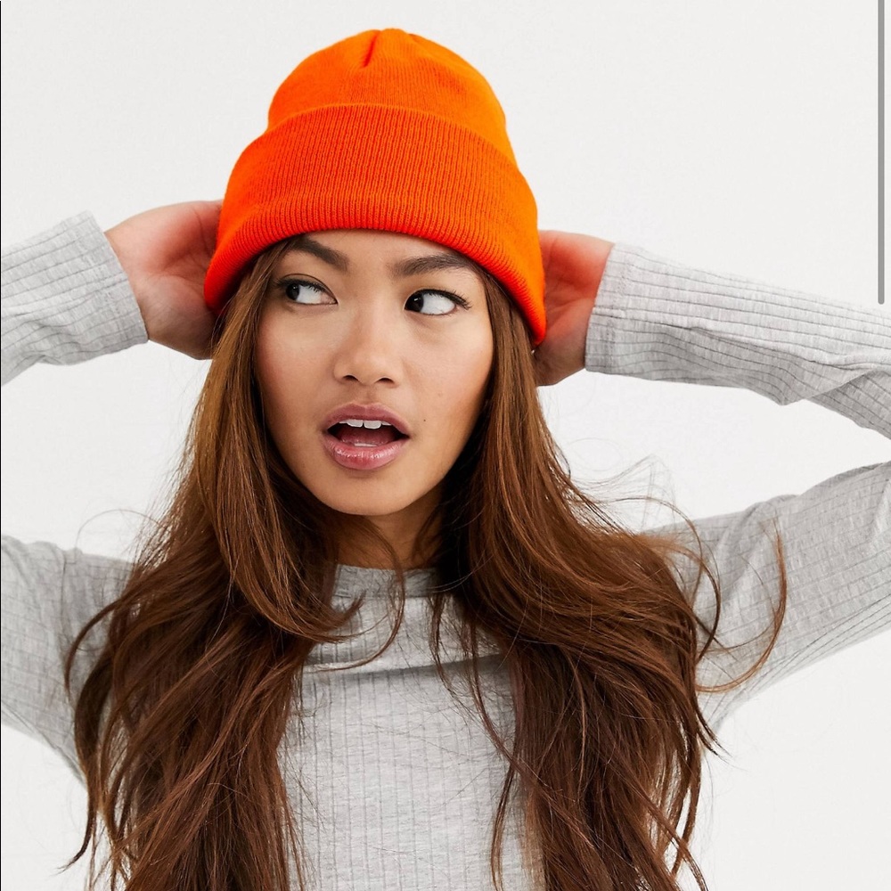 FREE NEW beanie with $25 dollar purchase!